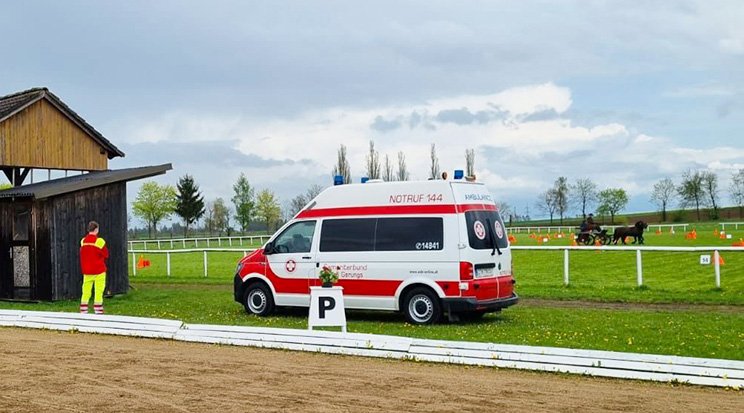 Ambulanzdienst: Reitturnier in Edelhof