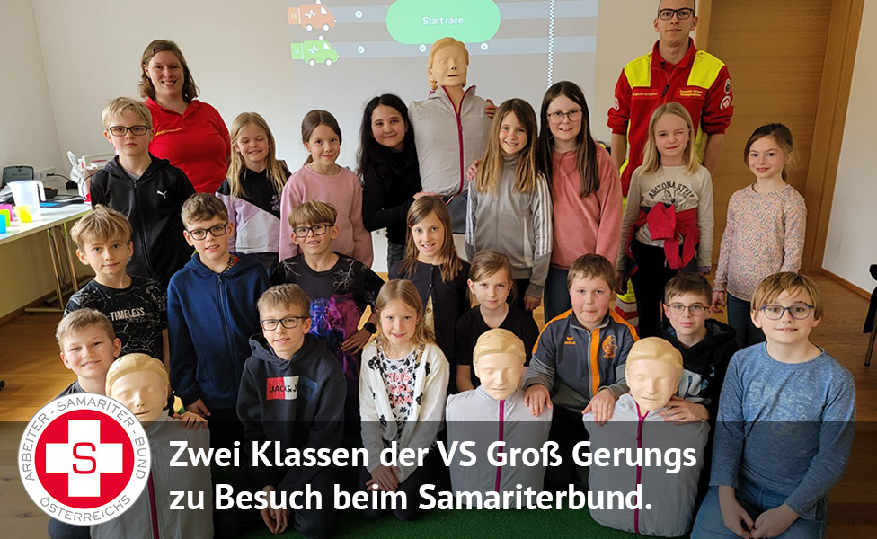 Zwei Klassen der VS Groß Gerung zu Besuch beim Samariterbund - Gruppenfoto). Jetzt anmelden!