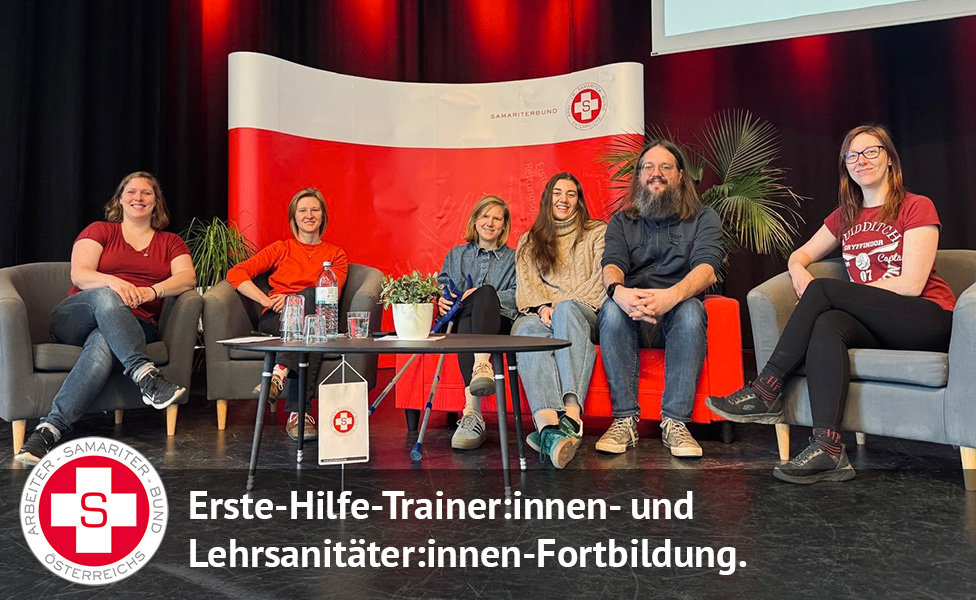 Erste-Hilfer-Trainer:innen- und Lehrsanitäter:innen-Fortbildung (Gruppenfoto)