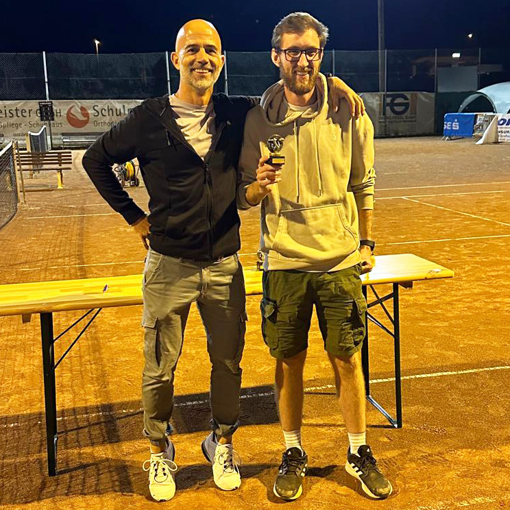 Sebastian Leutgeb: 2. Platz beim Dartbewerb